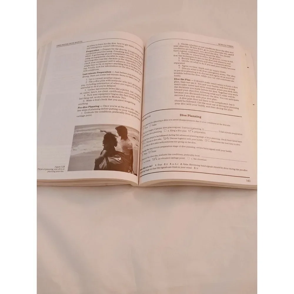 PADI Open Water Diver‎ Manual (1994 S.C. Book) Fun and Adventure of Scuba Diving